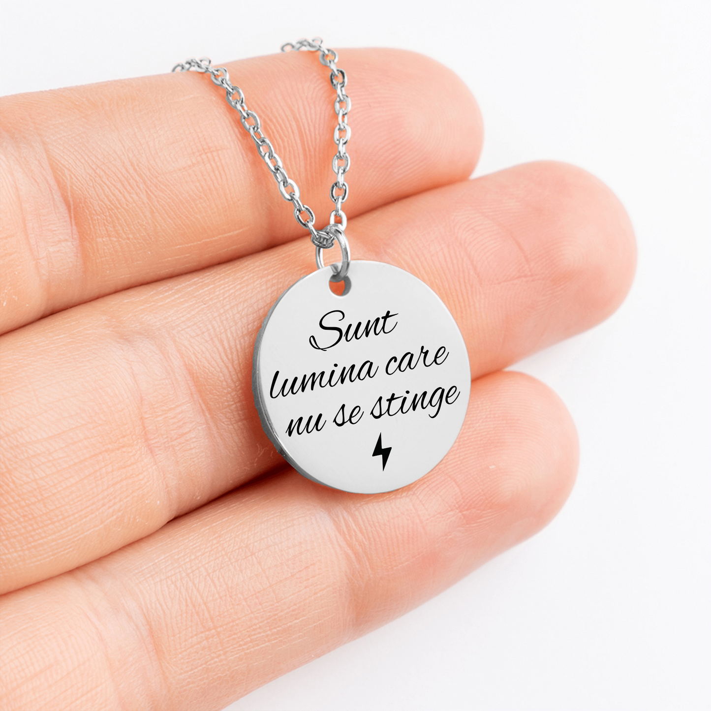 Lănțișor Personalizat "Neînvinsă"